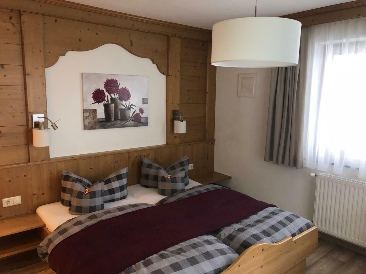 Haus Am Wald Apartment Neustift im Stubaital Ngoại thất bức ảnh