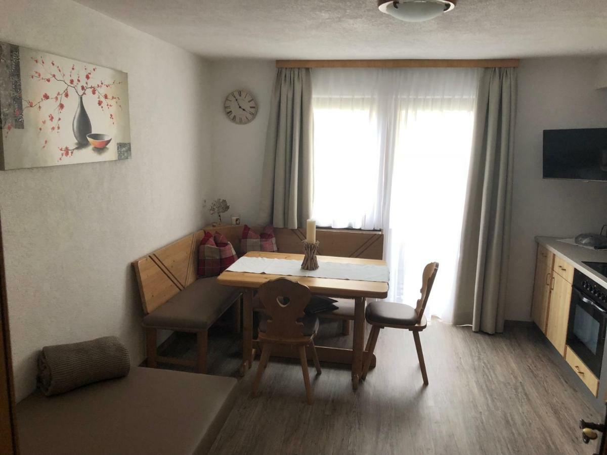 Haus Am Wald Apartment Neustift im Stubaital Ngoại thất bức ảnh